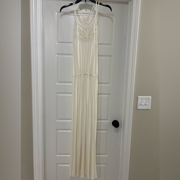Merona Dresses & Skirts - Elegant Cream Maxi Dress